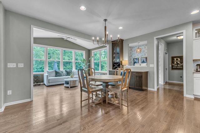 8377 Lindsey Lane, Canton Twp, MI 48187