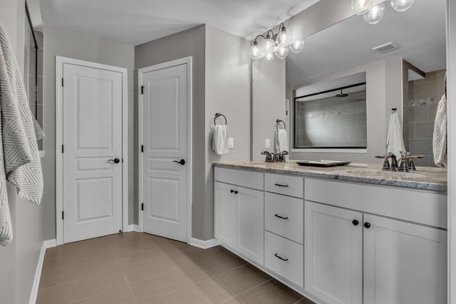 8377 Lindsey Lane, Canton Twp, MI 48187