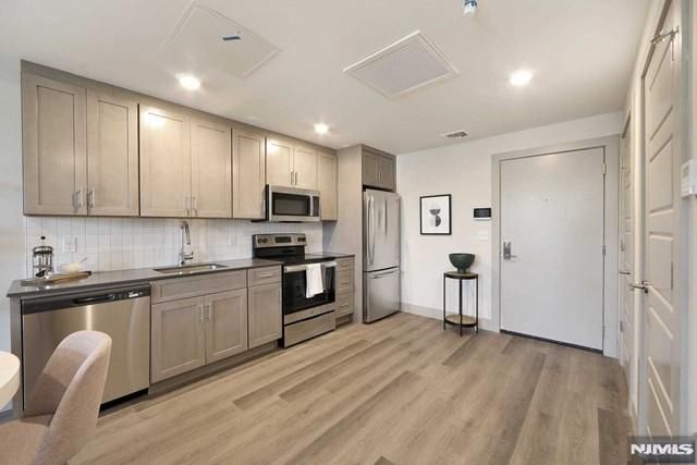 548 Franklin Avenue 214, Belleville, NJ 07109