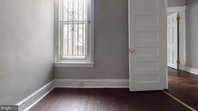2842 N TANEY ST, Philadelphia, PA 19132