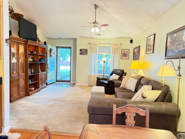2117 Witt Road, Lebanon, IN 46052