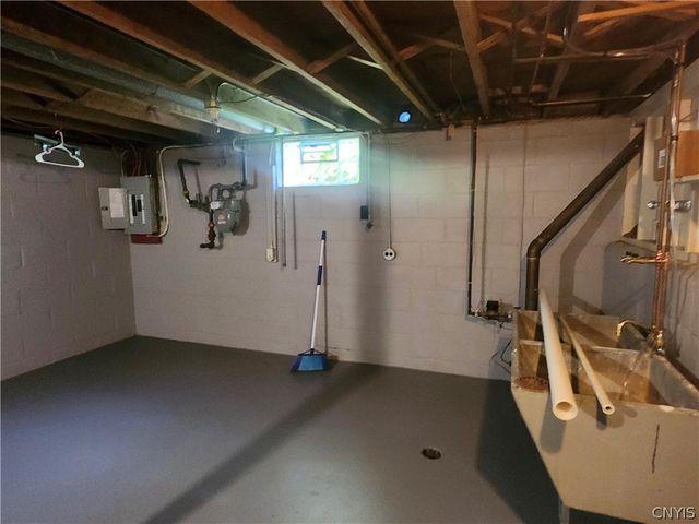317 East Glen Avenue, Syracuse, NY 13205