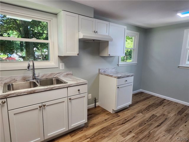 317 East Glen Avenue, Syracuse, NY 13205