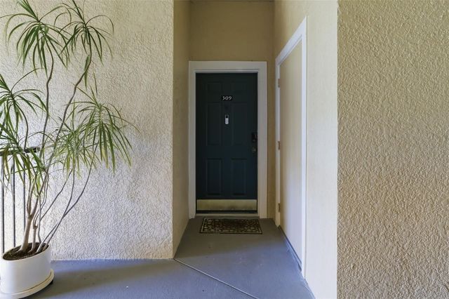 5134 NORTHRIDGE ROAD 309, Sarasota, FL 34238