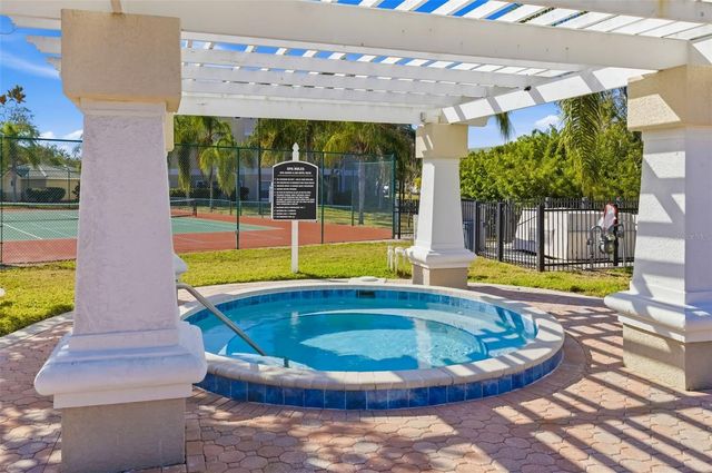 5134 NORTHRIDGE ROAD 309, Sarasota, FL 34238