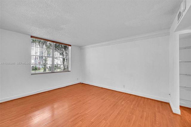 4850 NW 29th Court 125, Lauderdale Lakes, FL 33313