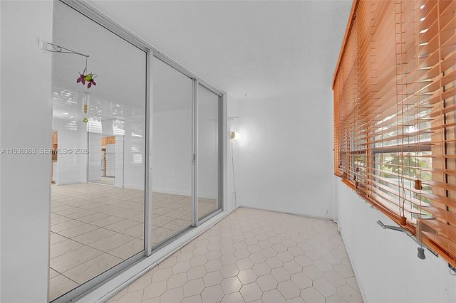 4850 NW 29th Court 125, Lauderdale Lakes, FL 33313