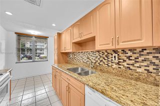 4850 NW 29th Court 125, Lauderdale Lakes, FL 33313