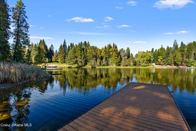 1047 Comeback Bay Ln, Sagle, ID 83860