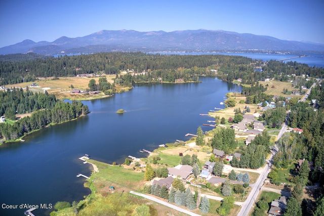 1047 Comeback Bay Ln, Sagle, ID 83860