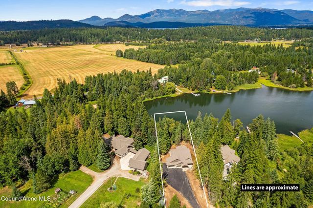 1047 Comeback Bay Ln, Sagle, ID 83860