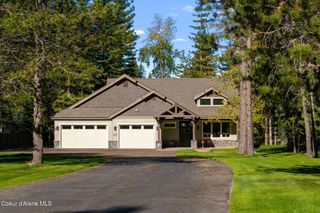1047 Comeback Bay Ln, Sagle, ID 83860