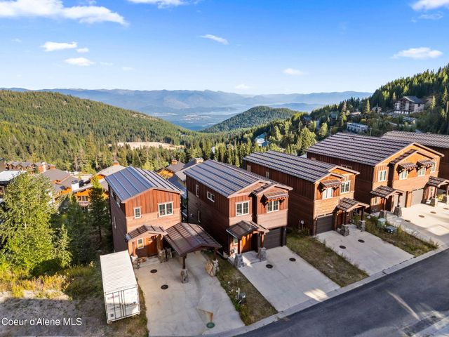 135 Chutes LN, Sandpoint, ID 83864 property photo