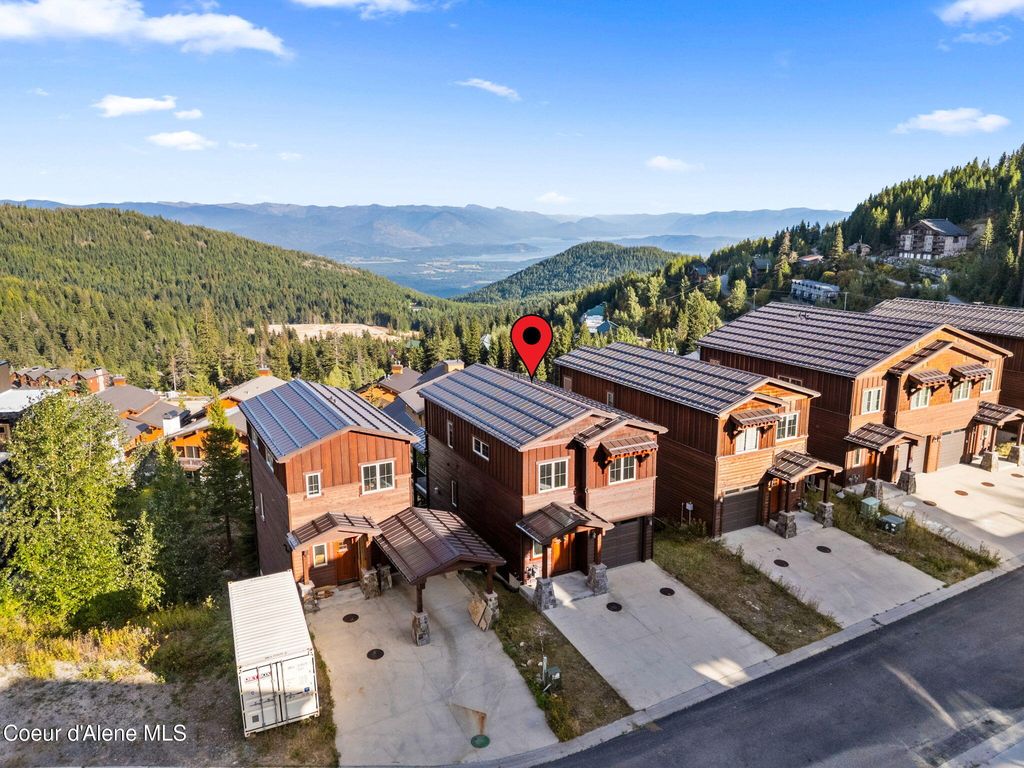 135 Chutes LN, Sandpoint, ID 83864 photo 2