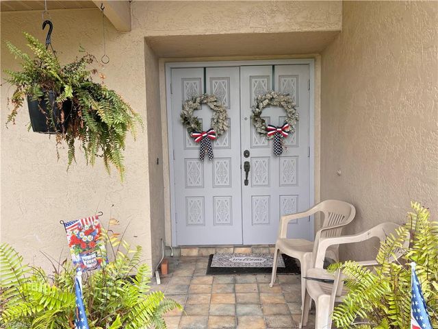 810 El Dorado PKWY W, Cape Coral, FL 33914