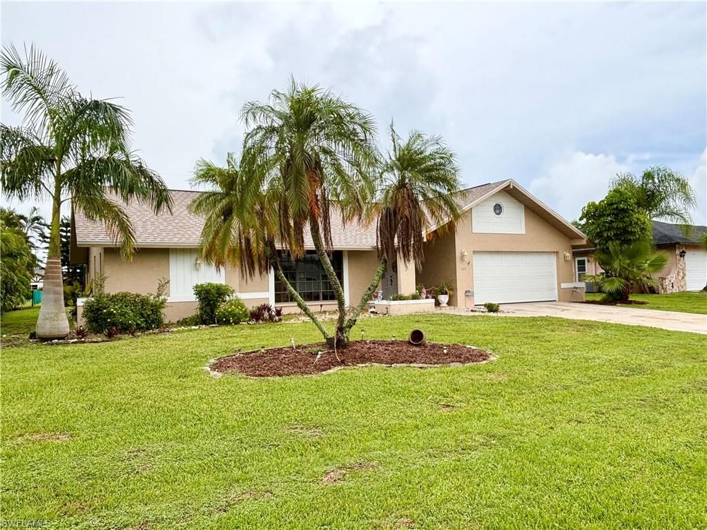 810 El Dorado PKWY W, Cape Coral, FL 33914