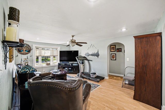 301 N Second Street, Coleman, MI 48618