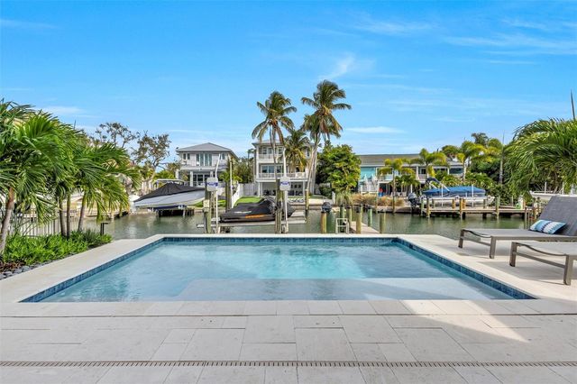 4881 OXFORD DRIVE, Siesta Key, FL 34242