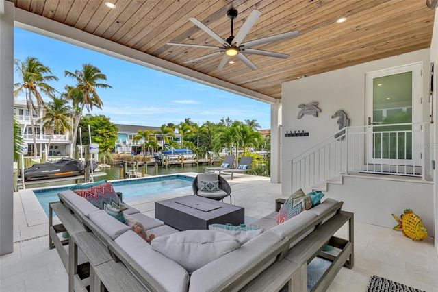 4881 OXFORD DRIVE, Siesta Key, FL 34242