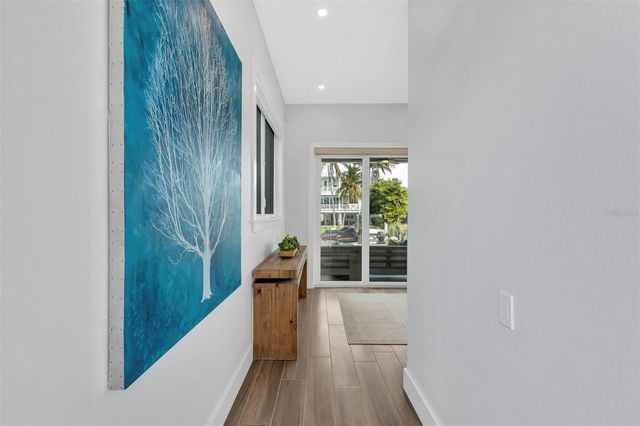 4881 OXFORD DRIVE, Siesta Key, FL 34242