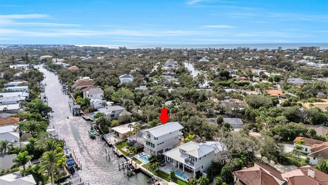 4881 OXFORD DRIVE, Siesta Key, FL 34242
