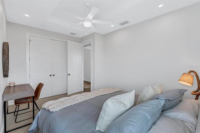 4881 OXFORD DRIVE, Siesta Key, FL 34242