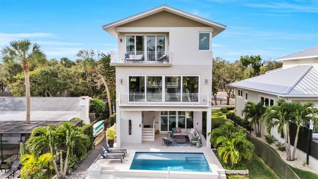 4881 OXFORD DRIVE, Siesta Key, FL 34242