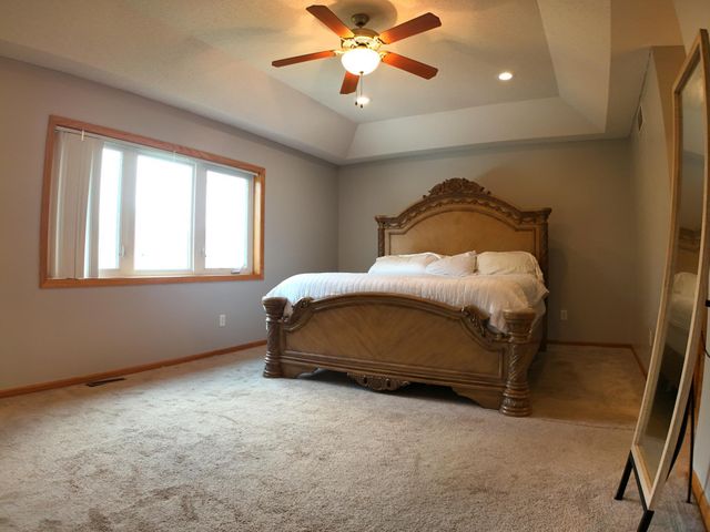 10583 Noble Circle N, Brooklyn Park, MN 55443