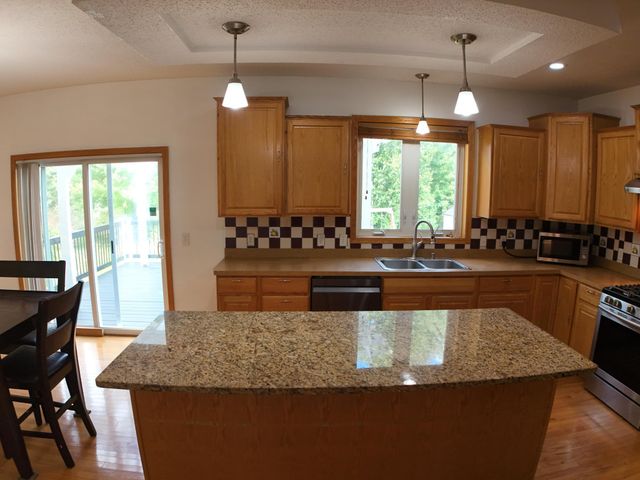 10583 Noble Circle N, Brooklyn Park, MN 55443