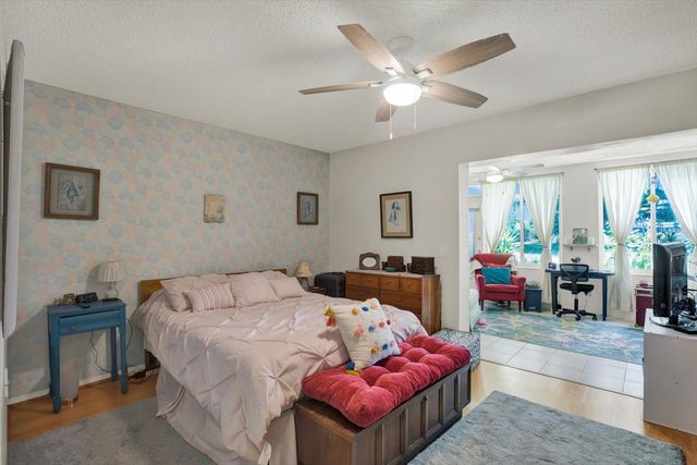 2458 COLUMBIA DRIVE 24, Clearwater, FL 33763