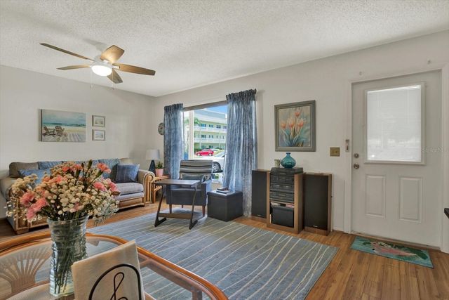 2458 COLUMBIA DRIVE 24, Clearwater, FL 33763