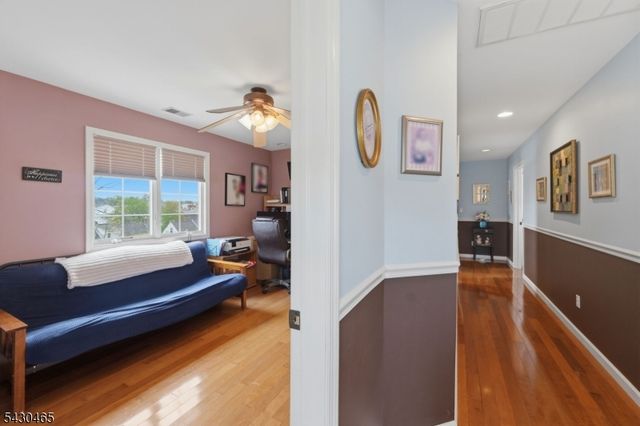 1 Highview Ave, Totowa Boro, NJ 07512
