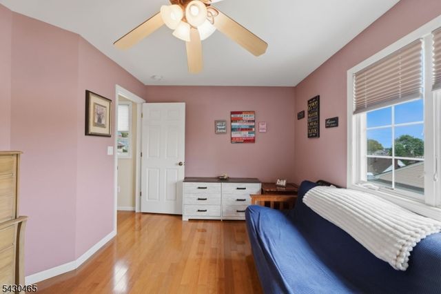 1 Highview Ave, Totowa Boro, NJ 07512