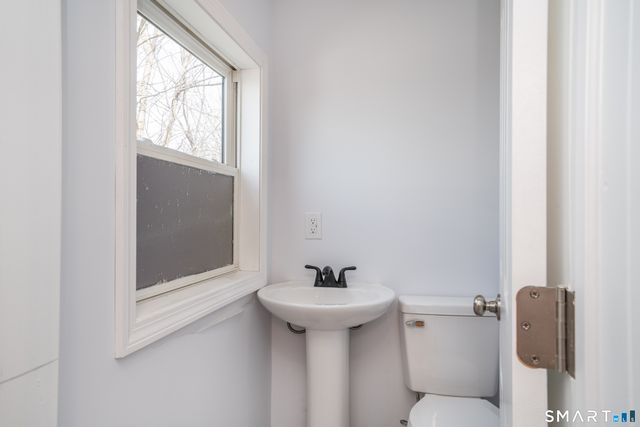 20 Dorothy Street, Milford, CT 06460