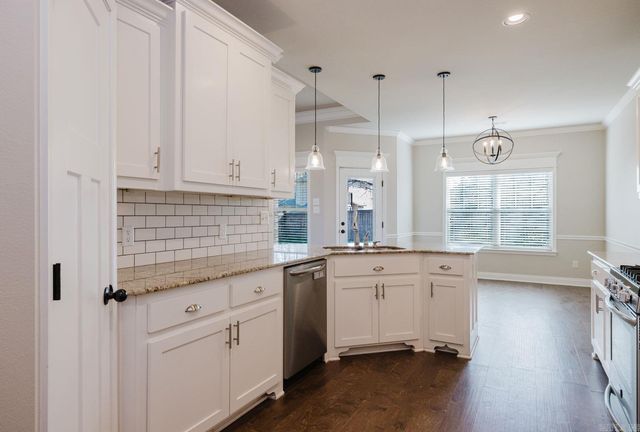 3236 Dapple Gray Road, Benton, AR 72015