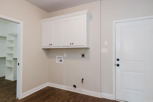 3236 Dapple Gray Road, Benton, AR 72015