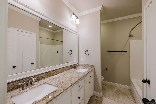 3236 Dapple Gray Road, Benton, AR 72015