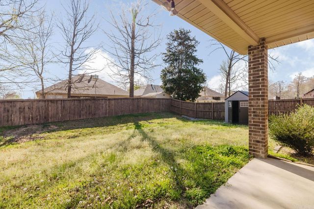 3236 Dapple Gray Road, Benton, AR 72015