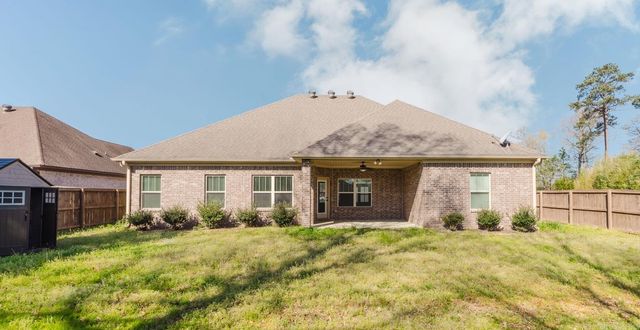 3236 Dapple Gray Road, Benton, AR 72015