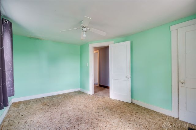 2702 Maplewood Avenue, Springfield, OH 45505