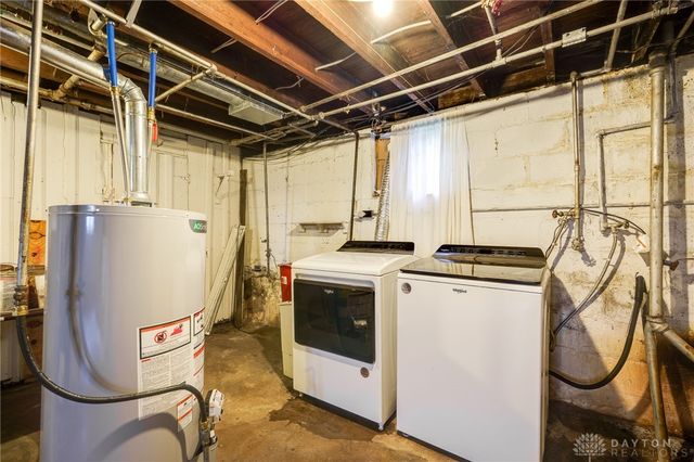 2702 Maplewood Avenue, Springfield, OH 45505