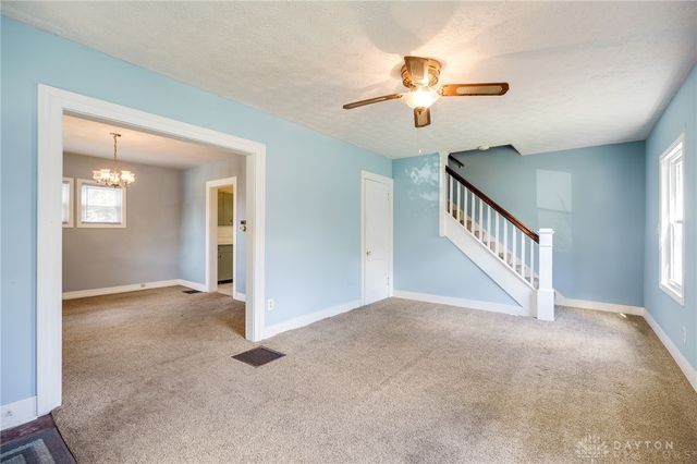 2702 Maplewood Avenue, Springfield, OH 45505