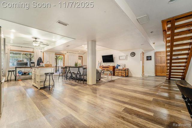 1366 S Baldwin Road, Lake Orion, MI 48360