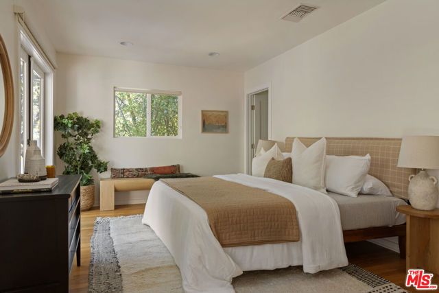 3352 Scarboro Street, Los Angeles, CA 90065