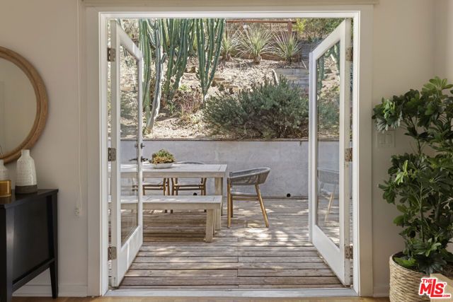 3352 Scarboro Street, Los Angeles, CA 90065