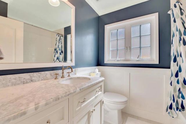 972 Skylark Drive, La Jolla, CA 92037