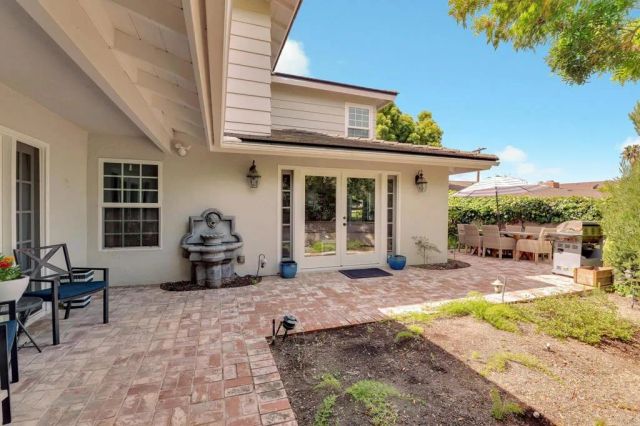 972 Skylark Drive, La Jolla, CA 92037