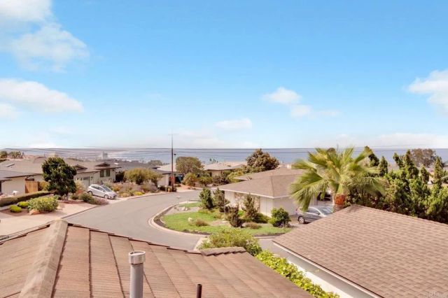 972 Skylark Drive, La Jolla, CA 92037