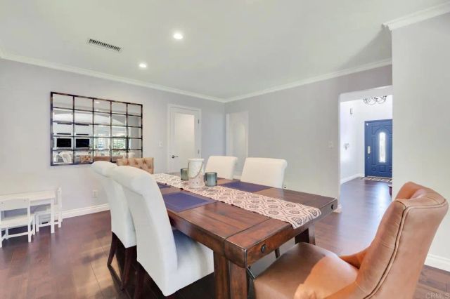 972 Skylark Drive, La Jolla, CA 92037