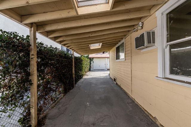 2070 Meridian Avenue, South Pasadena, CA 91030